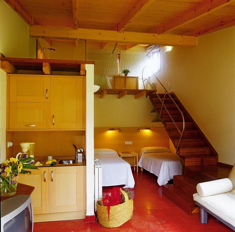 Bungalow Camping Los Manzanos Santa Cruz de Oleiros Room photo