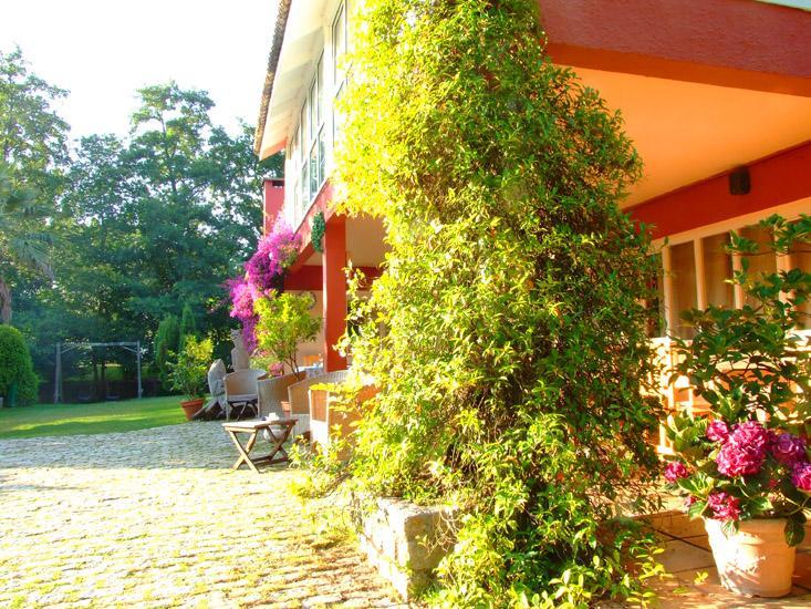 Bungalow Camping Los Manzanos Santa Cruz de Oleiros Exterior photo